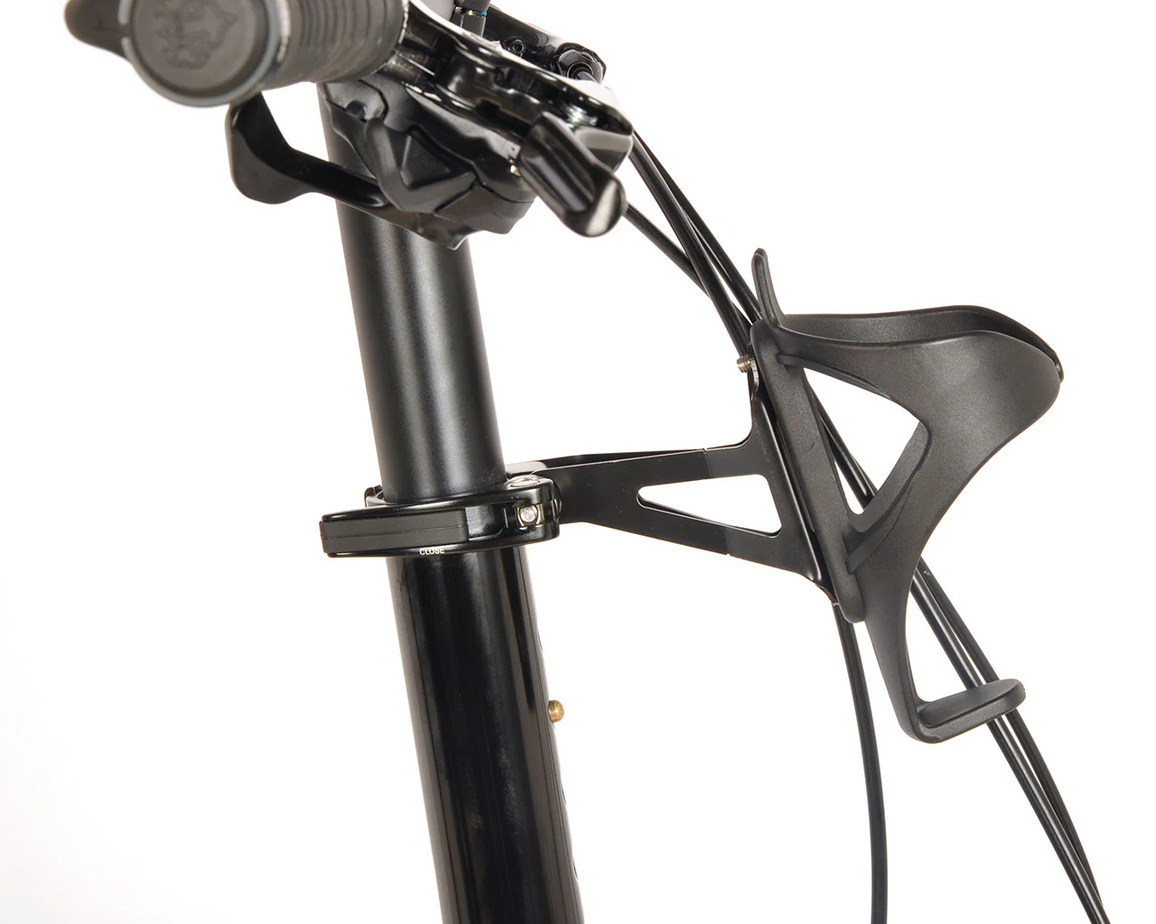 U DESIGN Multi-Purpose Adaptor - Image 4